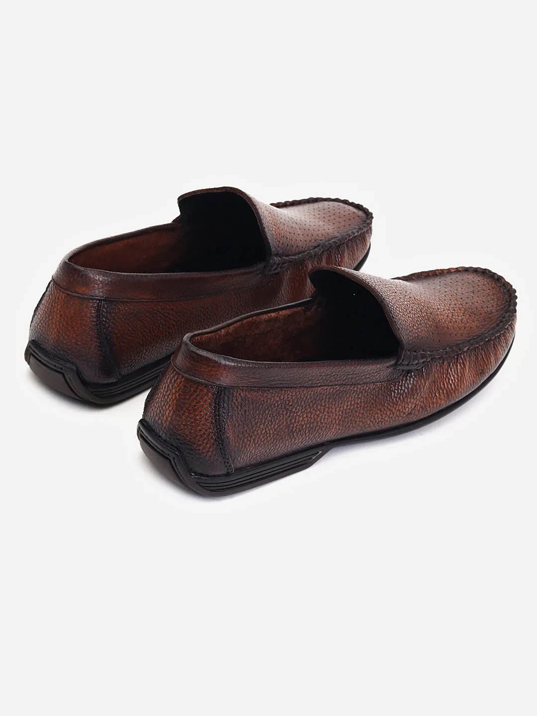 Delco Effortless Casual Style