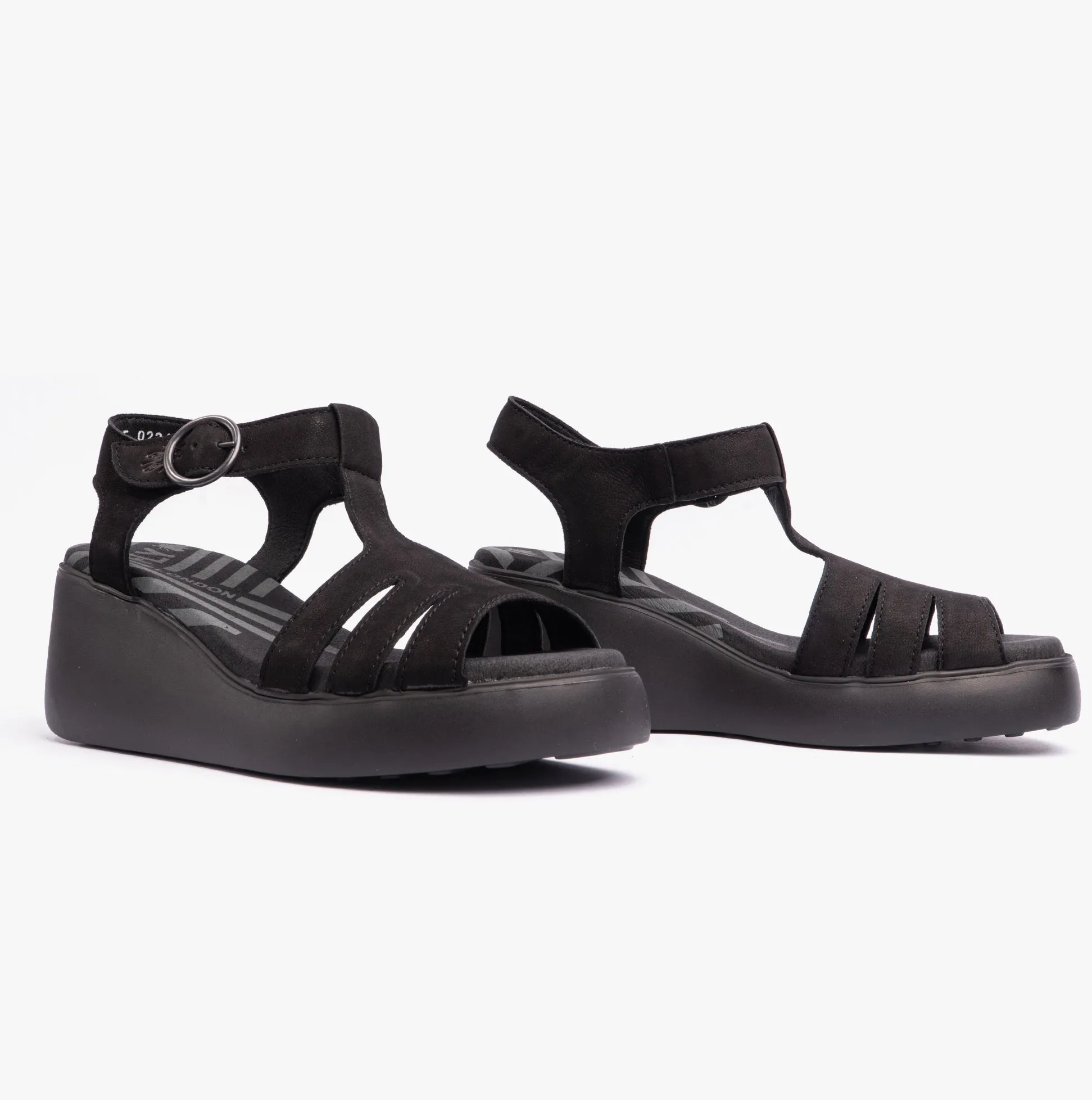 DUMA955FLY Womens Sandals Black