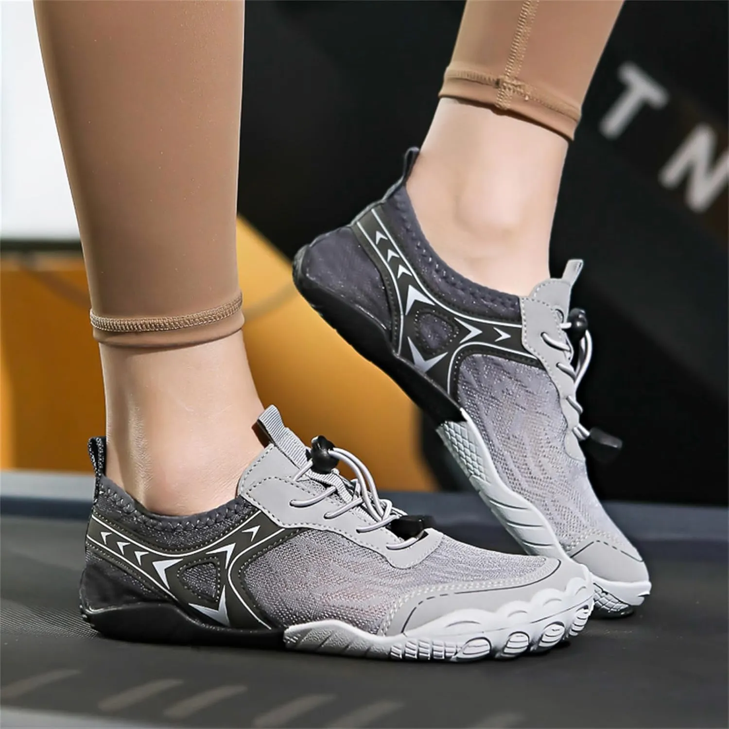 Grounded Footwear for Women, Hike Barefoot Shoes Women, Pool Swim Socks, Comfortable Walking Sneakers Outdoor Hiking Shoes Non Slip Wide Toe Box Athletic Footwear Workout Running Zero Drop Water Shoe