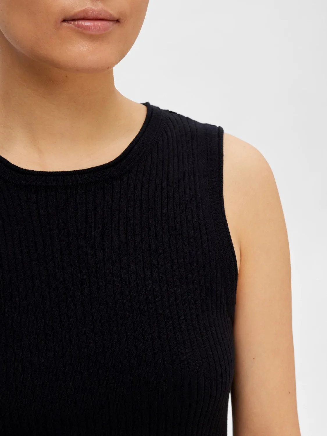 Lydia Sl O-Neck Knit Top - Black