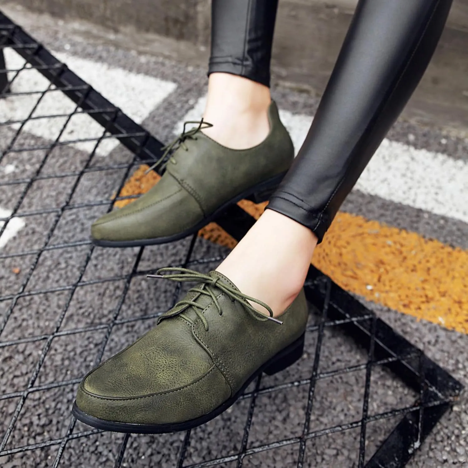 Patent Lace Up Womens Oxfords Mid Low Heel Pointed Toe Pumps