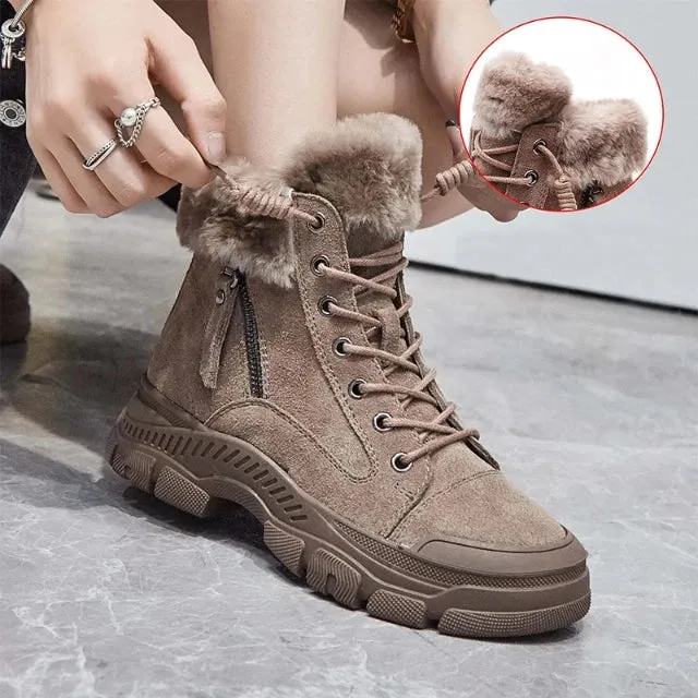 Timeless and versatile genuine leather snow boot