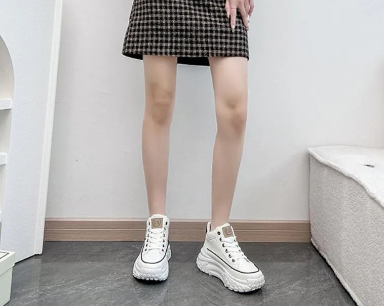 Versatile Orthopedic Heightening Sports Shoes