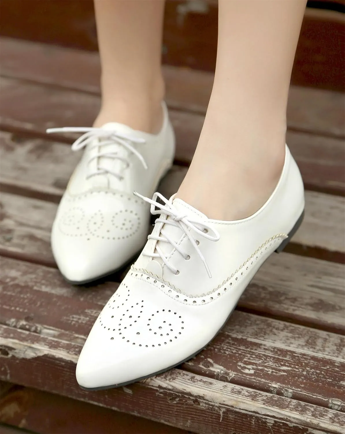 Women's Concise Brogue Lace up Shoes Closed Pointed Toe Party Comfortable Business Formal Occasion Oxfords Club Dance Chunky Dating Wedding Low Block Cosplay Vintage Heels